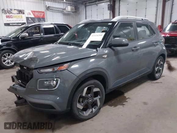 ✅ 2020 Hyundai Venue SEL • VIN: KMHRC8A34LU016992 • Lot: 42124260. Listed on IAAI with 60,682 mi. Free auction sales archive from the USA and detailed vehicle history report at DreamBid. Image 18.