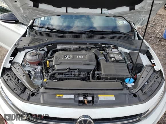 ✅ 2025 Volkswagen Jetta Autobahn • VIN: 3VW2T7BU1SM014575 • Lot: 92364975. Wystawiony na Copart z przebiegiem 7 468 mil. Bezpłatny archiwum sprzedaży aukcyjnych z USA i szczegółowy raport historii pojazdu na DreamBid. Zdjęcie 11.