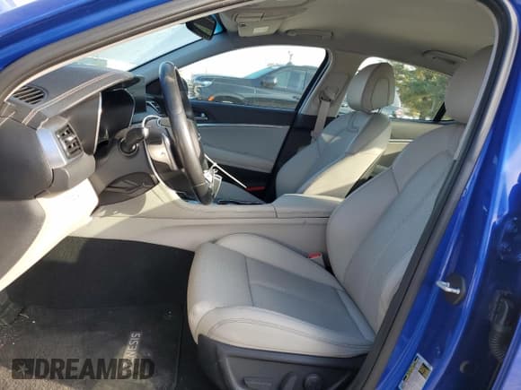 ✅ 2019 Genesis G70 Advanced • VIN: KMTG64LA5KU036272 • Lot: 77850624. Wystawiony na Copart z przebiegiem Nie podano. Bezpłatny archiwum sprzedaży aukcyjnych z USA i szczegółowy raport historii pojazdu na DreamBid. Zdjęcie 7.