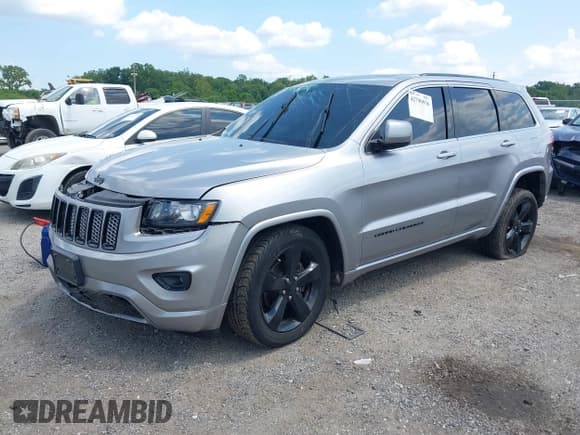 ✅ 2015 Jeep Grand Cherokee Laredo • VIN: 1C4RJFAG9FC913107 • Лот: 42790936. Опубликован ранее на IAAI с пробегом 175 982 миль. Бесплатный доступ к архиву аукционных продаж из США и подробный отчёт об истории автомобиля на DreamBid. Изображение 2.