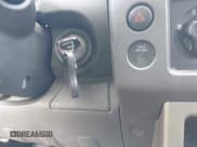 ✅ 2010 Nissan Pathfinder SE • VIN: 5N1AR1NN0AC608343 • Lot: 43085112. Wystawiony na IAAI z przebiegiem 198 210 mil. Bezpłatny archiwum sprzedaży aukcyjnych z USA i szczegółowy raport historii pojazdu na DreamBid. Zdjęcie 11.