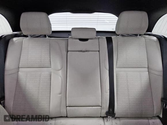 ✅ 2018 Land Rover Range Rover Velar R-Dynamic HSE • VIN: SALYM2RV2JA748576 • Lot: 85352095. Listed on Copart with 81,257 mi. Free auction sales archive from the USA and detailed vehicle history report at DreamBid. Image 10.