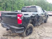 ✅ 2022 Chevrolet Silverado 1500 LT Trail Boss • VIN: 3GCUDFEDXNG527387 • Lot: 42269841. Wystawiony na IAAI z przebiegiem Nie podano. Bezpłatny archiwum sprzedaży aukcyjnych z USA i szczegółowy raport historii pojazdu na DreamBid. Zdjęcie 4.
