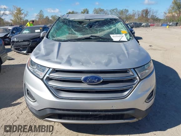 ✅ 2018 Ford Edge Titanium • VIN: 2FMPK4K88JBB87373 • Lot: 43439521. Wystawiony na IAAI z przebiegiem 133 251 mil. Bezpłatny archiwum sprzedaży aukcyjnych z USA i szczegółowy raport historii pojazdu na DreamBid. Zdjęcie 13.