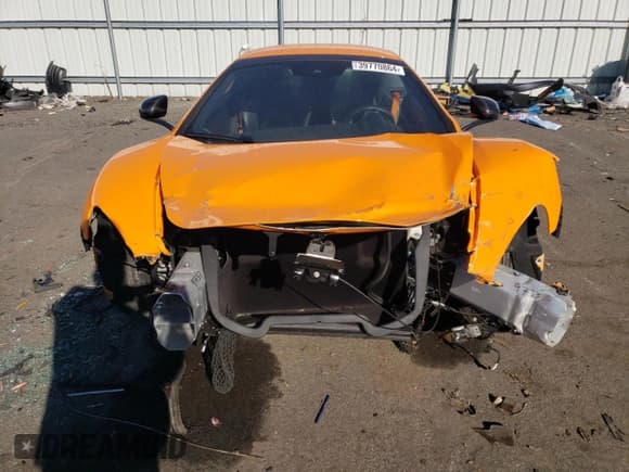 ✅ 2015 McLaren 650S • VIN: SBM11FAA4FW005016 • Lot: 39770864. Wystawiony na Copart z przebiegiem Nie podano. Bezpłatny archiwum sprzedaży aukcyjnych z USA i szczegółowy raport historii pojazdu na DreamBid. Zdjęcie 5.