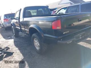 ✅ 1998 Chevrolet S-10 LS • VIN: 1GCCT19W6W8116587 • Лот: 41536360. Опубликован ранее на IAAI с пробегом 158 505 миль. Бесплатный доступ к архиву аукционных продаж из США и подробный отчёт об истории автомобиля на DreamBid. Изображение 3.
