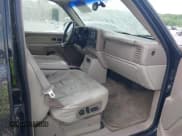 ✅ 2002 Chevrolet Tahoe LT • VIN: 1GNEC13Z02R272809 • Lot: 42124897. Listed on IAAI with 191,768 mi. Free auction sales archive from the USA and detailed vehicle history report at DreamBid. Image 5.