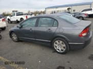 ✅ 2010 Honda Civic LX • VIN: 2HGFA1F57AH550696 • Лот: 90928175. Опубликован ранее на Copart с пробегом 215 763 миль. Бесплатный доступ к архиву аукционных продаж из США и подробный отчёт об истории автомобиля на DreamBid. Изображение 2.