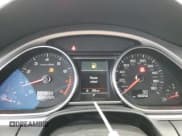 ✅ 2014 Audi Q7 S line Prestige • VIN: WA1DGAFE0ED002735 • Лот: 62140135. Опубликован ранее на Copart с пробегом 130 050 миль. Бесплатный доступ к архиву аукционных продаж из США и подробный отчёт об истории автомобиля на DreamBid. Изображение 9.