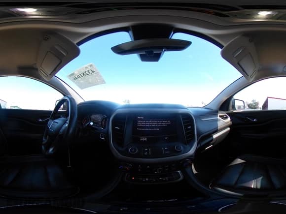 ✅ 2022 GMC Acadia Denali • VIN: 1GKKNXLS0NZ107654 • Lot: 43281046. Wystawiony na IAAI z przebiegiem 118 287 mil. Bezpłatny archiwum sprzedaży aukcyjnych z USA i szczegółowy raport historii pojazdu na DreamBid. Zdjęcie 19.