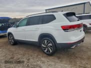 ✅ 2025 Volkswagen Atlas SE • VIN: 1V2HR2CA7SC535545 • Lot: 93856975. Listed on Copart with 20,253 mi. Free auction sales archive from the USA and detailed vehicle history report at DreamBid. Image 2.
