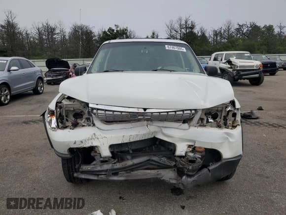 ✅ 2003 Ford Explorer XLT • VIN: 1FMDU73W73UB39999 • Lot: 67467005. Listed on Copart with 337,414 mi. Free auction sales archive from the USA and detailed vehicle history report at DreamBid. Image 5.