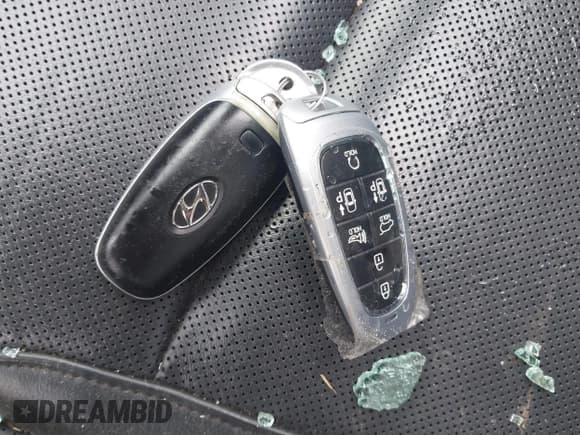 ✅ 2022 Hyundai Tucson Limited • VIN: KM8JFDA29NU054211 • Lot: 42157046. Wystawiony na IAAI z przebiegiem 27 536 mil. Bezpłatny archiwum sprzedaży aukcyjnych z USA i szczegółowy raport historii pojazdu na DreamBid. Zdjęcie 11.