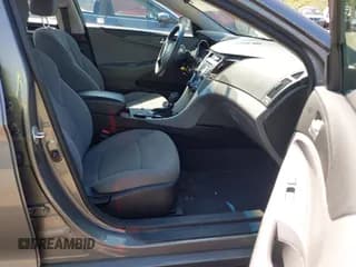 ✅ 2013 Hyundai Sonata GLS • VIN: 5NPEB4AC4DH804441 • Lot: 43171135. Listed on IAAI with 139,782 mi. Free auction sales archive from the USA and detailed vehicle history report at DreamBid. Image 5.