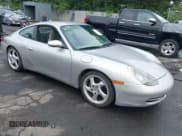 ✅ 2001 Porsche 911 Carrera 997 • VIN: WP0AA29931S620538 • Lot: 42905876. Wystawiony na IAAI z przebiegiem 121 103 mil. Bezpłatny archiwum sprzedaży aukcyjnych z USA i szczegółowy raport historii pojazdu na DreamBid. Zdjęcie 1.