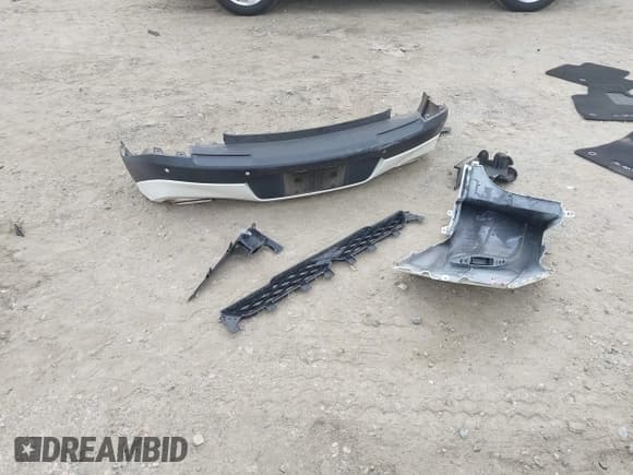 ✅ 2022 Infiniti QX55 Luxe • VIN: 3PCAJ5J33NF101839 • Lot: 43339900. Wystawiony na IAAI z przebiegiem 15 121 mil. Bezpłatny archiwum sprzedaży aukcyjnych z USA i szczegółowy raport historii pojazdu na DreamBid. Zdjęcie 12.