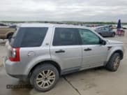 ✅ 2008 Land Rover LR2 SE • VIN: SALFP24NX8H021645 • Лот: 51459695. Опубликован ранее на Copart с пробегом 137 661 миль. Бесплатный доступ к архиву аукционных продаж из США и подробный отчёт об истории автомобиля на DreamBid. Изображение 3.