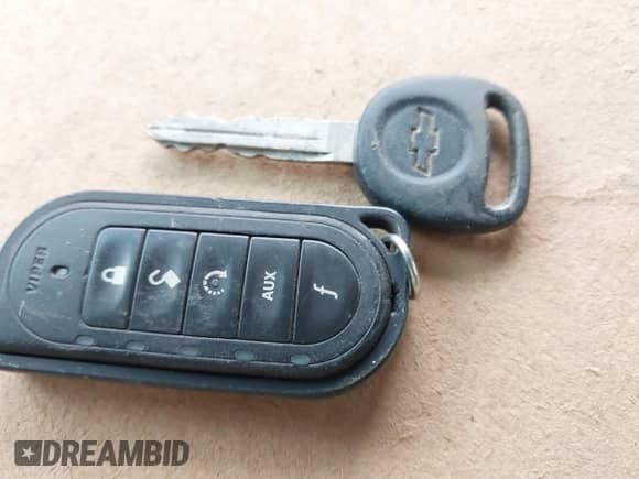 2004 Chevrolet Silverado 1500 Z71 with VIN 2GCEK13T741427729, listed as a IAAI auction lot 41238310 with 151,978 mi miles and . Bid and sale history available at DreamBid. Image 11.