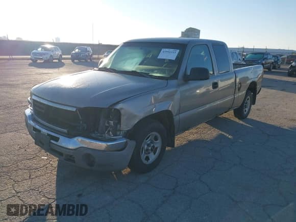 ✅ 2003 GMC Sierra 1500 • VIN: 2GTEC19XX31319126 • Lot: 43591215. Listed on IAAI with 209,838 mi. Free auction sales archive from the USA and detailed vehicle history report at DreamBid. Image 2.