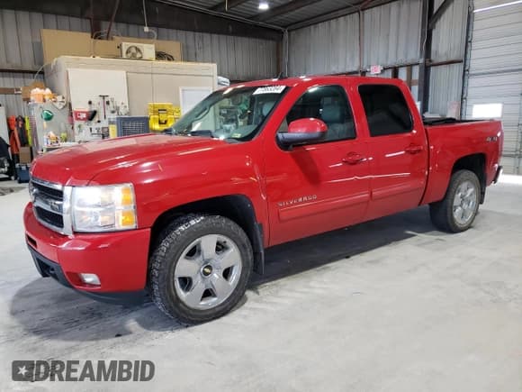 ✅ 2010 Chevrolet Silverado 1500 • VIN: 3GCRKTE23AG122734 • Lot: 77863284. Wystawiony na Copart z przebiegiem 166 146 mil. Bezpłatny archiwum sprzedaży aukcyjnych z USA i szczegółowy raport historii pojazdu na DreamBid. Zdjęcie 1.