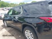 ✅ 2023 Chevrolet Traverse LS • VIN: 1GNERFKW9PJ319344 • Lot: 42181237. Wystawiony na IAAI z przebiegiem 33 760 mil. Bezpłatny archiwum sprzedaży aukcyjnych z USA i szczegółowy raport historii pojazdu na DreamBid. Zdjęcie 14.