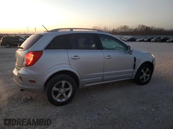 ✅ 2014 Chevrolet Captiva Sport LT • VIN: 3GNAL3EK5ES588329 • Лот: 91988315. Опубликован ранее на Copart с пробегом 173 013 миль. Бесплатный доступ к архиву аукционных продаж из США и подробный отчёт об истории автомобиля на DreamBid. Изображение 3.