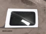 ✅ 2022 Jeep Wrangler Unlimited Sahara • VIN: 1C4HJXEG1NW259602 • Lot: 41429526. Wystawiony na IAAI z przebiegiem 31 762 mil. Bezpłatny archiwum sprzedaży aukcyjnych z USA i szczegółowy raport historii pojazdu na DreamBid. Zdjęcie 12.