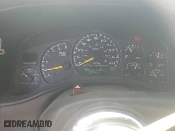 2001 Chevrolet Suburban LT with VIN 3GNGK26G91G232075, listed as a Copart auction lot 64285465 with 223,295 mi miles and Clean title. Bid and sale history available at DreamBid. Image 9.