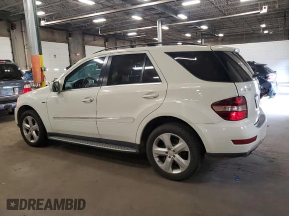 ✅ 2010 Mercedes-Benz M 350 • VIN: 4JGBB2FB6AA607809 • Lot: 71373155. Listed on Copart with 236,095 mi. Free auction sales archive from the USA and detailed vehicle history report at DreamBid. Image 2.