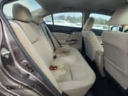 ✅ 2014 Honda Civic LX • VIN: 2HGFB2F54EH526316 • Lot: 91867845. Wystawiony na Copart z przebiegiem 137 866 mil. Bezpłatny archiwum sprzedaży aukcyjnych z USA i szczegółowy raport historii pojazdu na DreamBid. Zdjęcie 10.