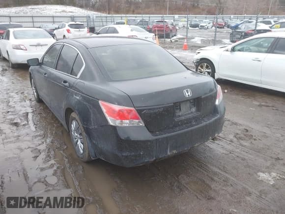 ✅ 2010 Honda Accord LX • VIN: 1HGCP2F37AA144602 • Lot: 43876326. Wystawiony na IAAI z przebiegiem 175 959 mil. Bezpłatny archiwum sprzedaży aukcyjnych z USA i szczegółowy raport historii pojazdu na DreamBid. Zdjęcie 3.
