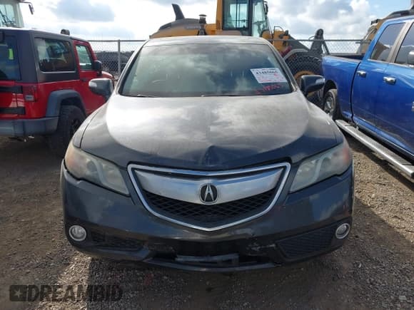 ✅ 2013 Acura RDX Technology • VIN: 5J8TB3H5XDL010520 • Lot: 43485065. Wystawiony na IAAI z przebiegiem 142 495 mil. Bezpłatny archiwum sprzedaży aukcyjnych z USA i szczegółowy raport historii pojazdu na DreamBid. Zdjęcie 12.