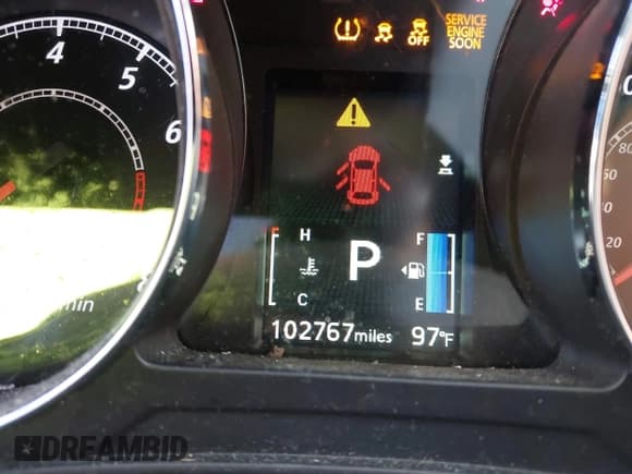 ✅ 2019 Mitsubishi Outlander ES • VIN: JA4AP3AU3KU035673 • Lot: 43770570. Listed on IAAI with 102,767 mi. Free auction sales archive from the USA and detailed vehicle history report at DreamBid. Image 15.