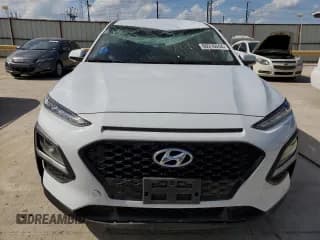 ✅ 2019 Hyundai Kona SE • VIN: KM8K12AA6KU303851 • Лот: 60216244. Опубликован ранее на Copart с пробегом 93 949 миль. Бесплатный доступ к архиву аукционных продаж из США и подробный отчёт об истории автомобиля на DreamBid. Изображение 5.