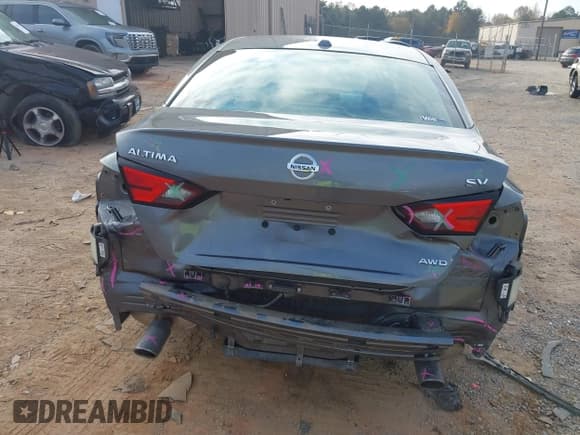 ✅ 2021 Nissan Altima SV • VIN: 1N4BL4DW4MN378889 • Lot: 43626659. Wystawiony na IAAI z przebiegiem 49 265 mil. Bezpłatny archiwum sprzedaży aukcyjnych z USA i szczegółowy raport historii pojazdu na DreamBid. Zdjęcie 16.