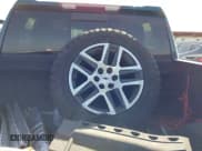 ✅ 2019 Chevrolet Silverado 1500 LT Trail Boss • VIN: 1GCPYFED1KZ366585 • Lot: 42853574. Wystawiony na IAAI z przebiegiem 102 469 mil. Bezpłatny archiwum sprzedaży aukcyjnych z USA i szczegółowy raport historii pojazdu na DreamBid. Zdjęcie 12.