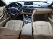 ✅ 2015 BMW 3 Series 328i xDrive • VIN: WBA3B5G59FNS16976 • Лот: 85710995. Опубликован ранее на Copart с пробегом 131 904 миль. Бесплатный доступ к архиву аукционных продаж из США и подробный отчёт об истории автомобиля на DreamBid. Изображение 8.