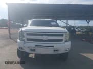 ✅ 2011 Chevrolet Silverado 1500 LTZ • VIN: 1GCRKTE30BZ403769 • Lot: 43234978. Listed on IAAI with 206,838 mi. Free auction sales archive from the USA and detailed vehicle history report at DreamBid. Image 13.