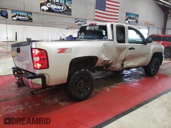 ✅ 2009 Chevrolet Silverado 2500HD LT • VIN: 1GCHK59K29E127525 • Лот: 87948455. Опубликован ранее на Copart с пробегом 128 402 миль. Бесплатный доступ к архиву аукционных продаж из США и подробный отчёт об истории автомобиля на DreamBid. Изображение 3.