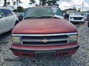 ✅ 1995 Chevrolet Blazer • VIN: 1GNDT13W0SK235513 • Lot: 62587505. Wystawiony na Copart z przebiegiem 891 261 mil. Bezpłatny archiwum sprzedaży aukcyjnych z USA i szczegółowy raport historii pojazdu na DreamBid. Zdjęcie 5.