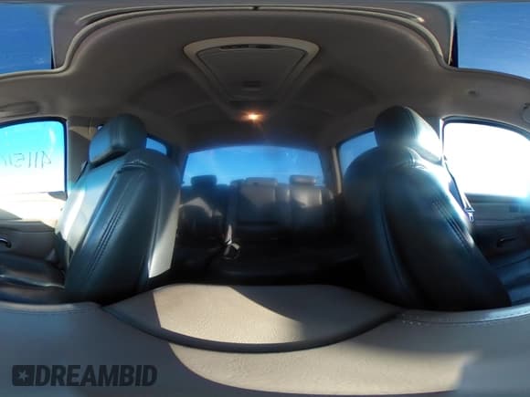 ✅ 2005 GMC Sierra Denali • VIN: 2GTEK63N251316800 • Lot: 41151023. Listed on IAAI with 292,471 mi. Free auction sales archive from the USA and detailed vehicle history report at DreamBid. Image 18.