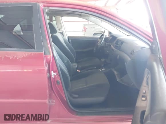 ✅ 2005 Toyota Corolla CE • VIN: 1NXBR32E65Z454483 • Lot: 43296143. Listed on IAAI with 187,237 mi. Free auction sales archive from the USA and detailed vehicle history report at DreamBid. Image 5.