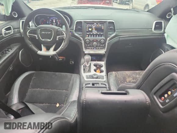 ✅ 2018 Jeep Grand Cherokee SRT • VIN: 1C4RJFDJ2JC397253 • Лот: 69632655. Опубликован ранее на Copart с пробегом 73 407 миль. Бесплатный доступ к архиву аукционных продаж из США и подробный отчёт об истории автомобиля на DreamBid. Изображение 8.