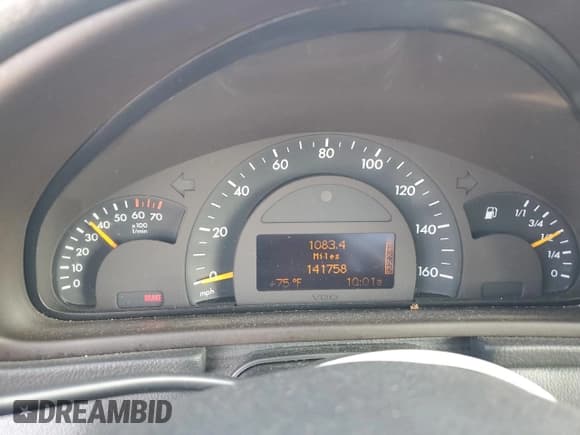 ✅ 2004 Mercedes-Benz C 320 • VIN: WDBRF64J34F447323 • Lot: 60122185. Listed on Copart with 141,758 mi. Free auction sales archive from the USA and detailed vehicle history report at DreamBid. Image 9.