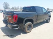 ✅ 2024 GMC Sierra 1500 AT4 • VIN: 3GTUUEEL4RG268757 • Лот: 42592647. Опубликован ранее на IAAI с пробегом 4 264 миль. Бесплатный доступ к архиву аукционных продаж из США и подробный отчёт об истории автомобиля на DreamBid. Изображение 4.