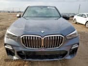 ✅ 2020 BMW X5 M50i • VIN: 5UXJU4C02LLE45615 • Лот: 66461895. Опубликован ранее на Copart с пробегом 38 574 миль. Бесплатный доступ к архиву аукционных продаж из США и подробный отчёт об истории автомобиля на DreamBid. Изображение 5.