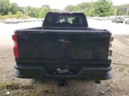 ✅ 2024 Chevrolet Silverado 2500HD Custom • VIN: 2GC4YME75R1101303 • Lot: 67042895. Wystawiony na Copart z przebiegiem Nie podano. Bezpłatny archiwum sprzedaży aukcyjnych z USA i szczegółowy raport historii pojazdu na DreamBid. Zdjęcie 6.