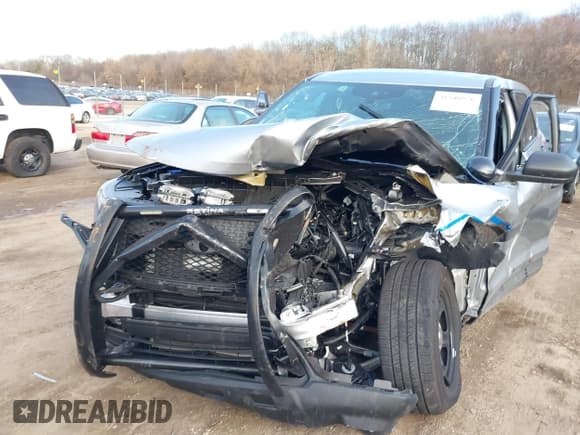 ✅ 2023 Ford Police Interceptor Utility • VIN: 1FM5K8AB9PGA62816 • Лот: 38340356. Опубликован ранее на IAAI с пробегом Не указан. Бесплатный доступ к архиву аукционных продаж из США и подробный отчёт об истории автомобиля на DreamBid. Изображение 6.