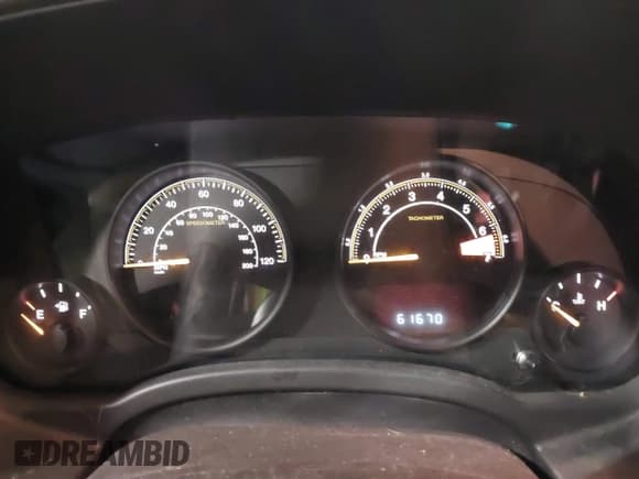 ✅ 2015 Jeep Patriot Sport • VIN: 1C4NJRBB9FD283375 • Lot: 41805288. Listed on IAAI with 61,670 mi. Free auction sales archive from the USA and detailed vehicle history report at DreamBid. Image 7.