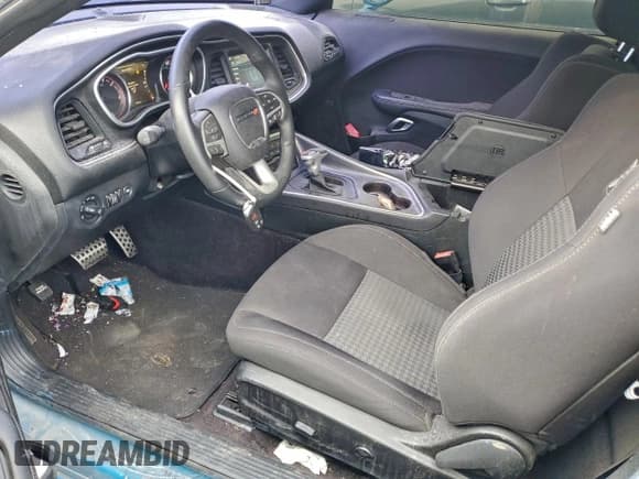 ✅ 2017 Dodge Challenger R/T Scat Pack • VIN: 2C3CDZFJ7HH517815 • Лот: 86479385. Опубликован ранее на Copart с пробегом 47 824 миль. Бесплатный доступ к архиву аукционных продаж из США и подробный отчёт об истории автомобиля на DreamBid. Изображение 7.